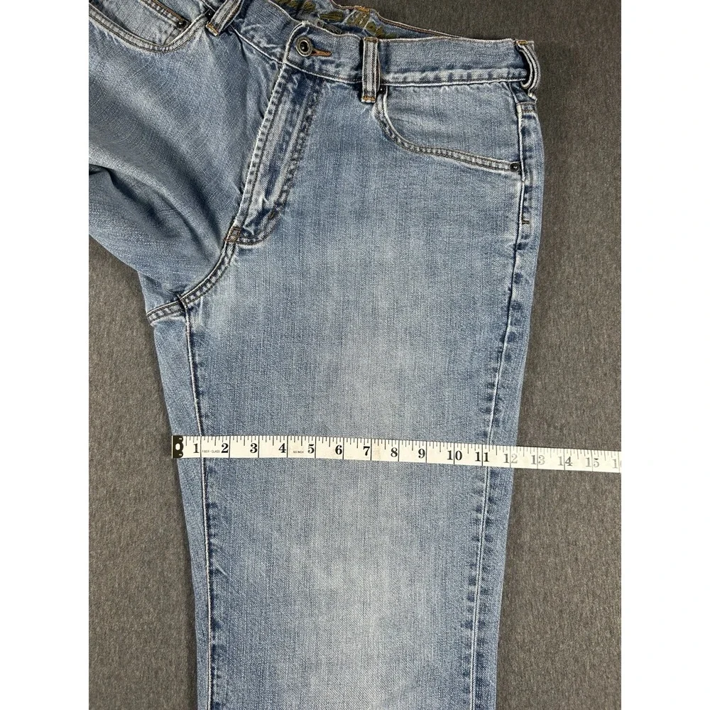 Tommy Bahama Classic Fit Light Wash‎ Denim Jeans 35x32